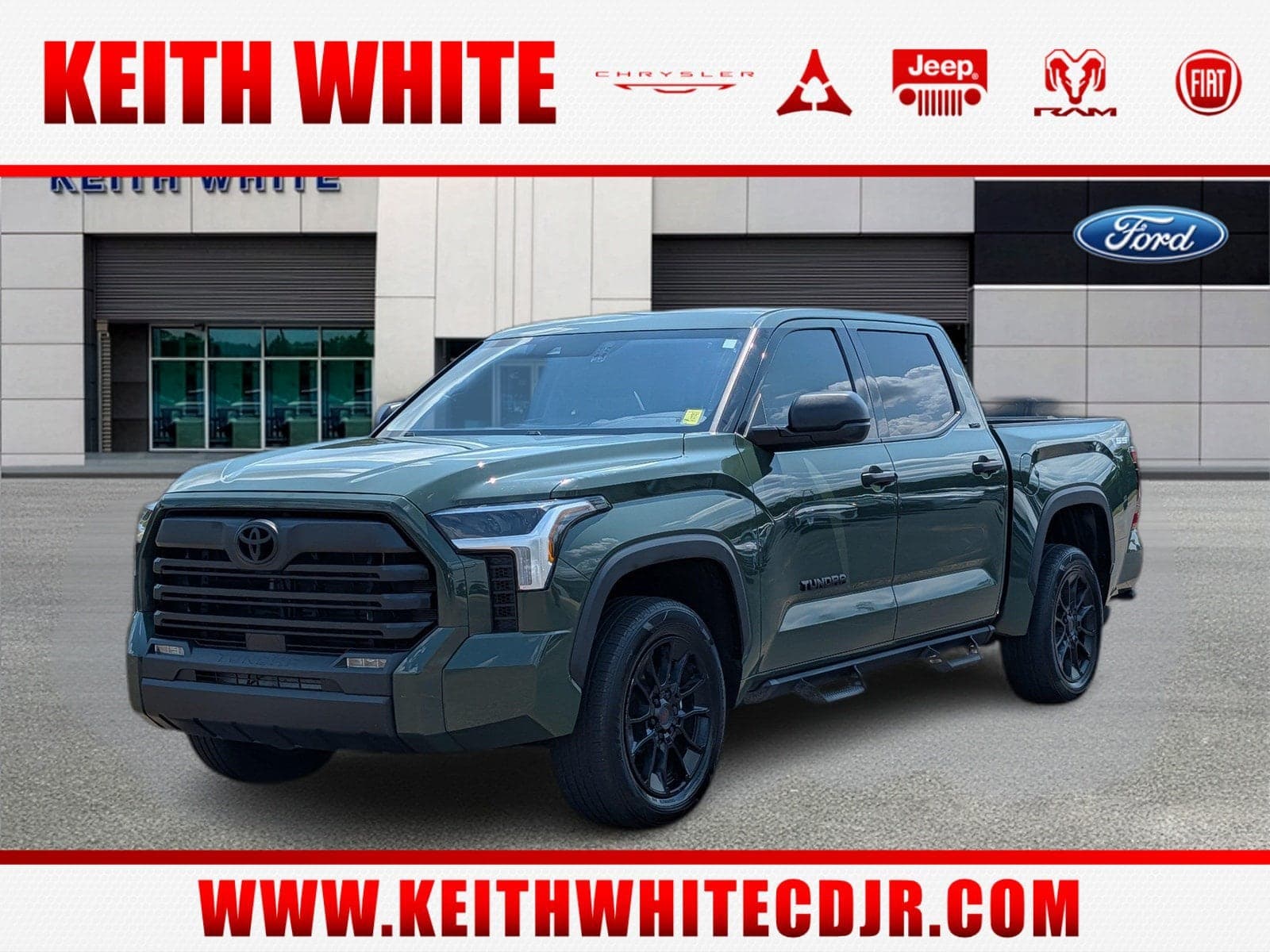 2023 Toyota Tundra 4WD SR5 — photo 1 of 34