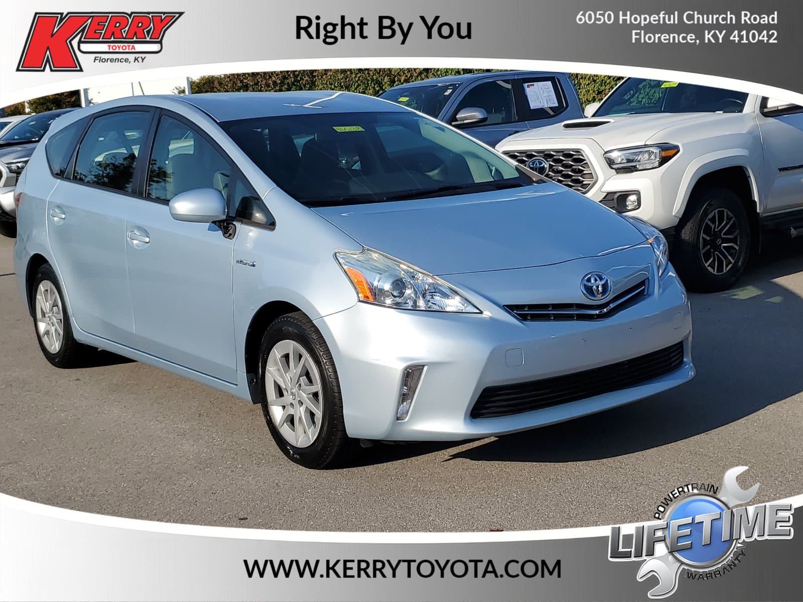 2012 Toyota Prius v Three — photo 1 of 33