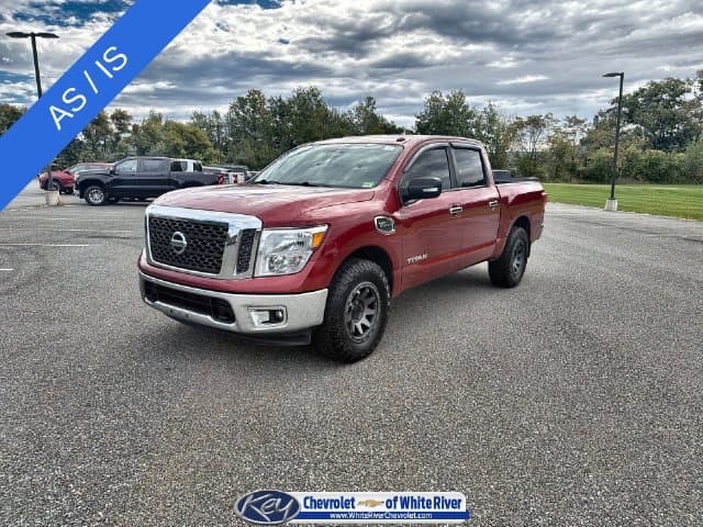 2017 Nissan Titan SV — photo 1 of 36