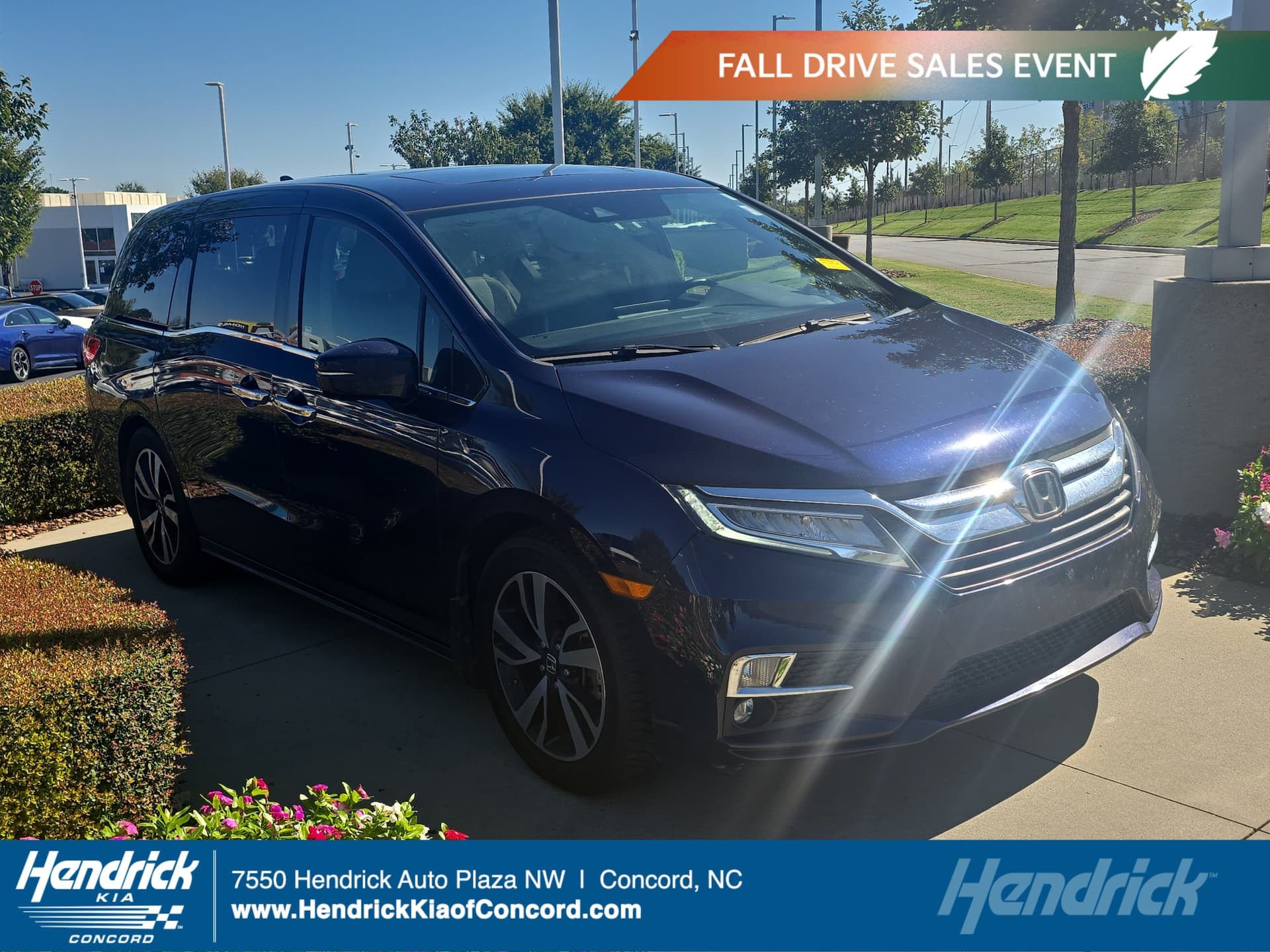 2019 Honda Odyssey Elite — photo 1 of 10