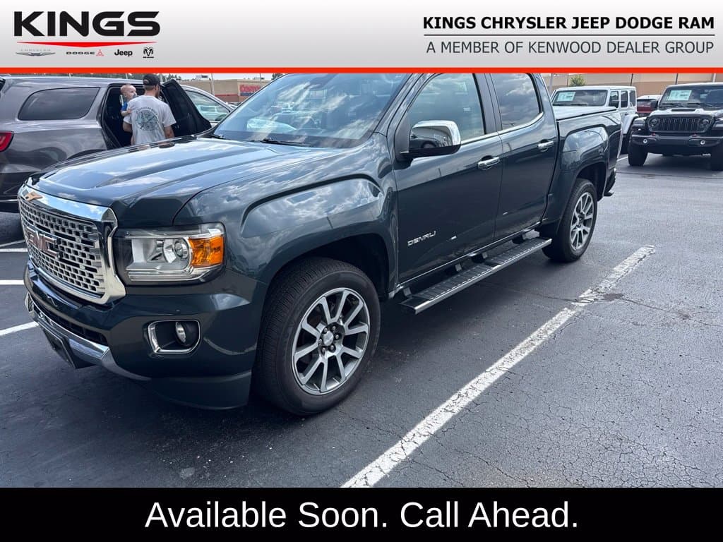 2017 GMC Canyon Base — photo 1 of 12