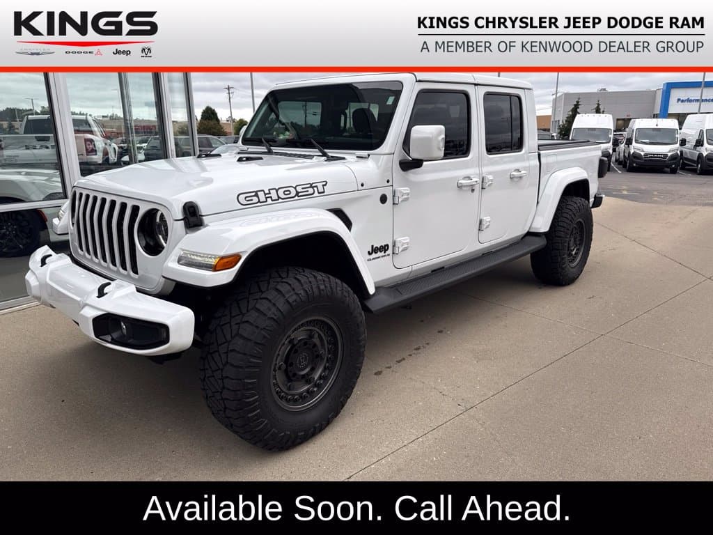 2023 Jeep Gladiator Overland — photo 1 of 7
