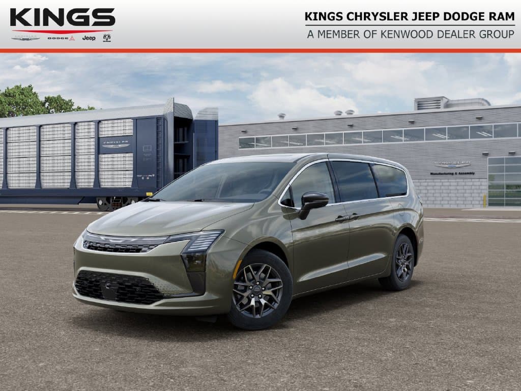 2027 Chrysler Pacifica Limited — photo 1 of 52
