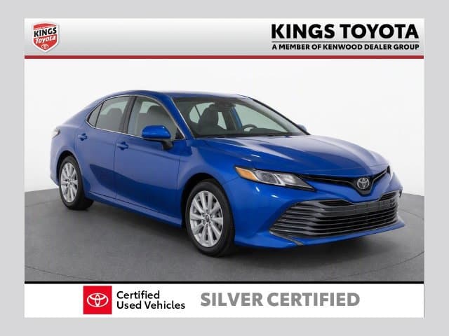 2019 Toyota Camry LE — photo 1 of 11