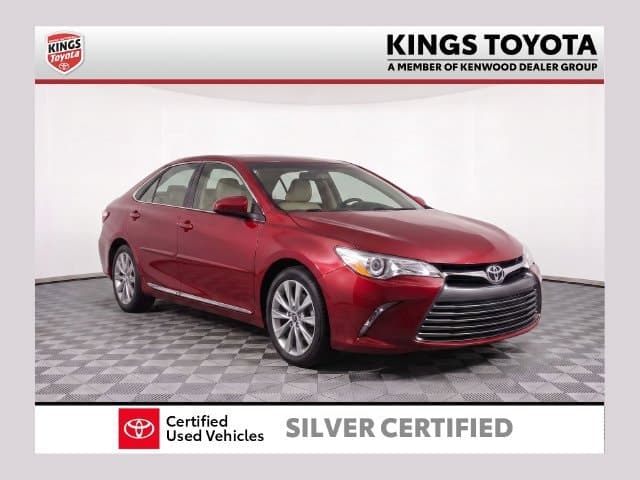 2017 Toyota Camry XLE — photo 1 of 27