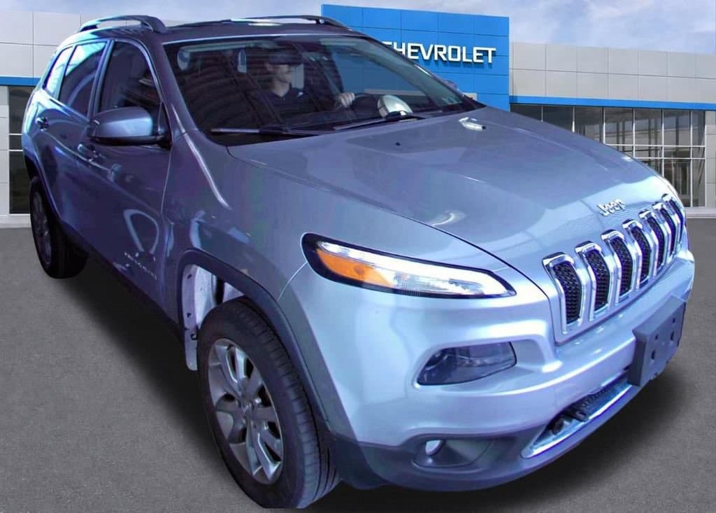 2018 Jeep Cherokee Limited — photo 1 of 15