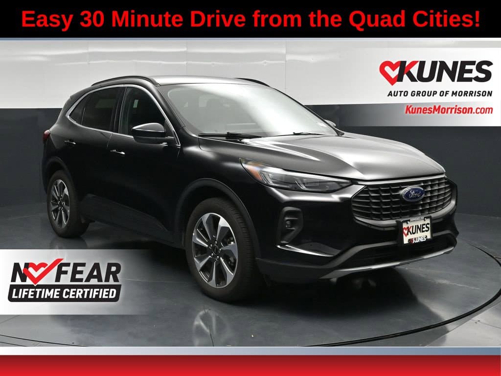 2025 Ford Escape Platinum — photo 1 of 60