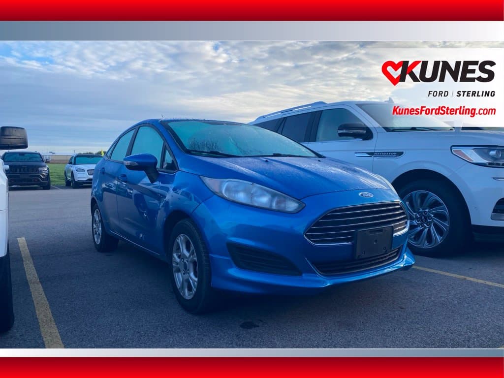 2015 Ford Fiesta SE — photo 1 of 21