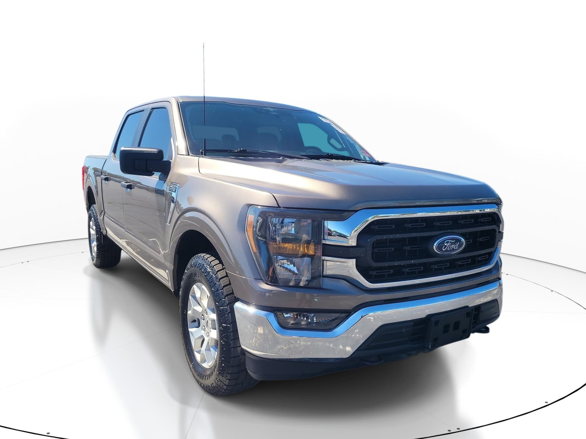 2023 Ford F-150 Base — photo 1 of 10
