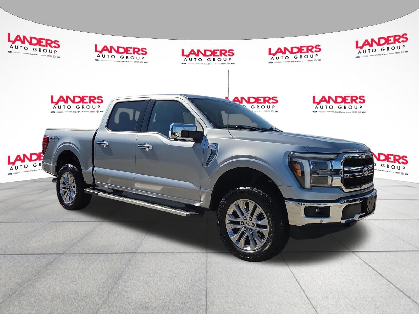 2025 Ford F-150 LARIAT — photo 1 of 26