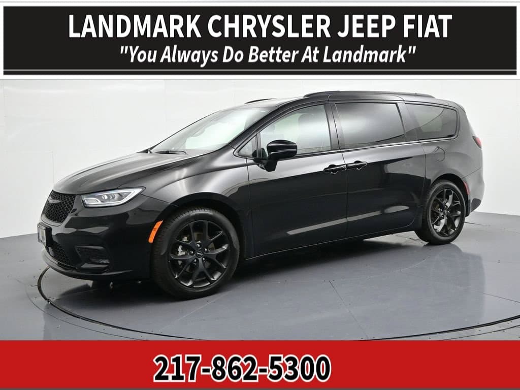 2025 Chrysler Pacifica Limited — photo 1 of 27
