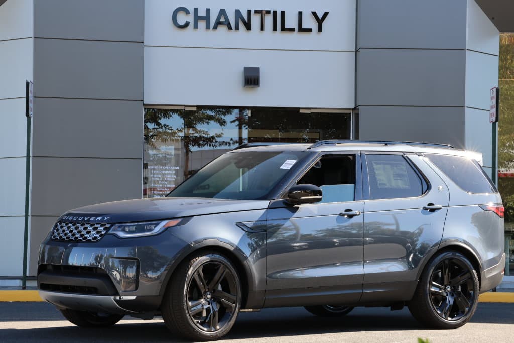 2026 Land Rover Discovery S — photo 1 of 29