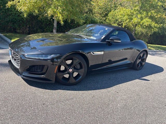 2021 Jaguar F-TYPE R-Dynamic — photo 1 of 13