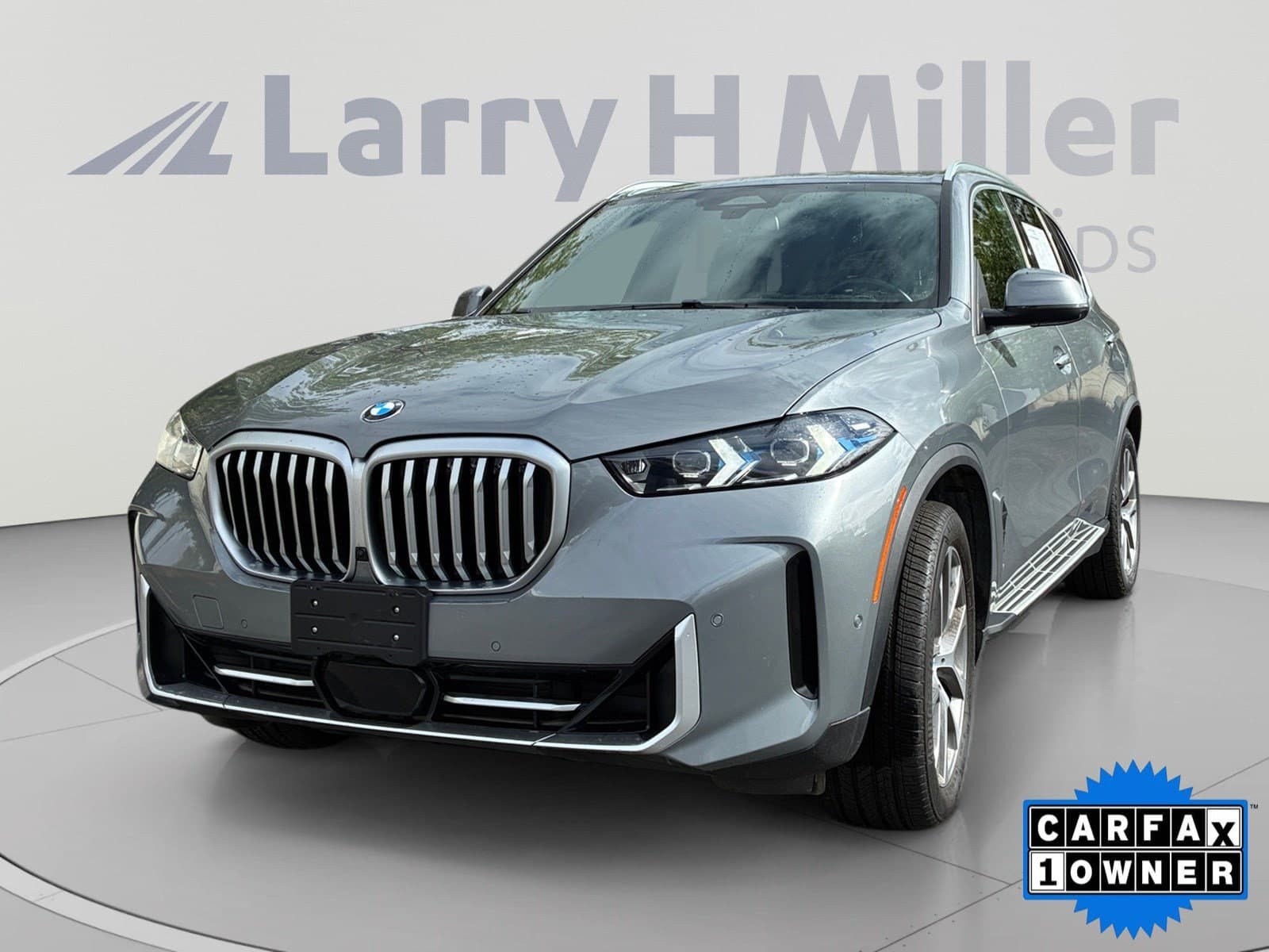 2026 BMW X5 xDrive40i — photo 1 of 35