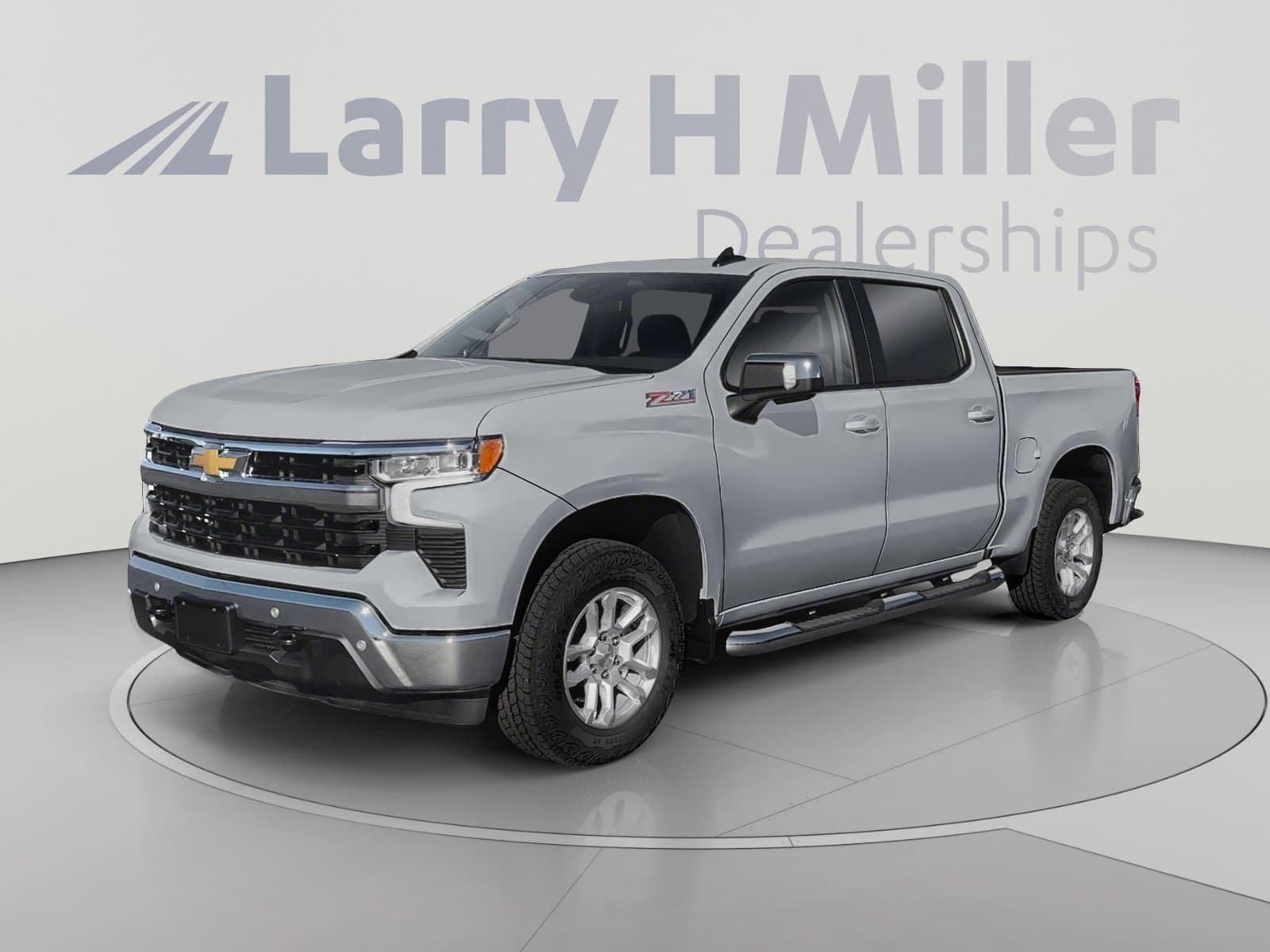 2025 Chevrolet Silverado 1500 LT — photo 1 of 3