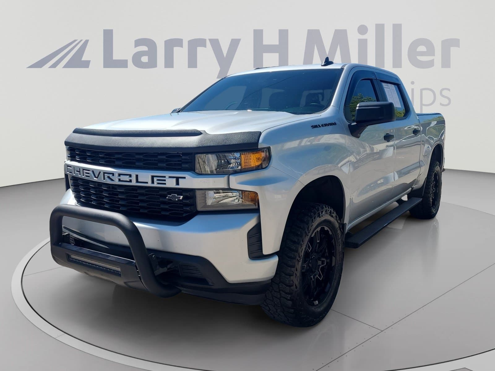 2019 Chevrolet Silverado 1500 Custom — photo 1 of 35