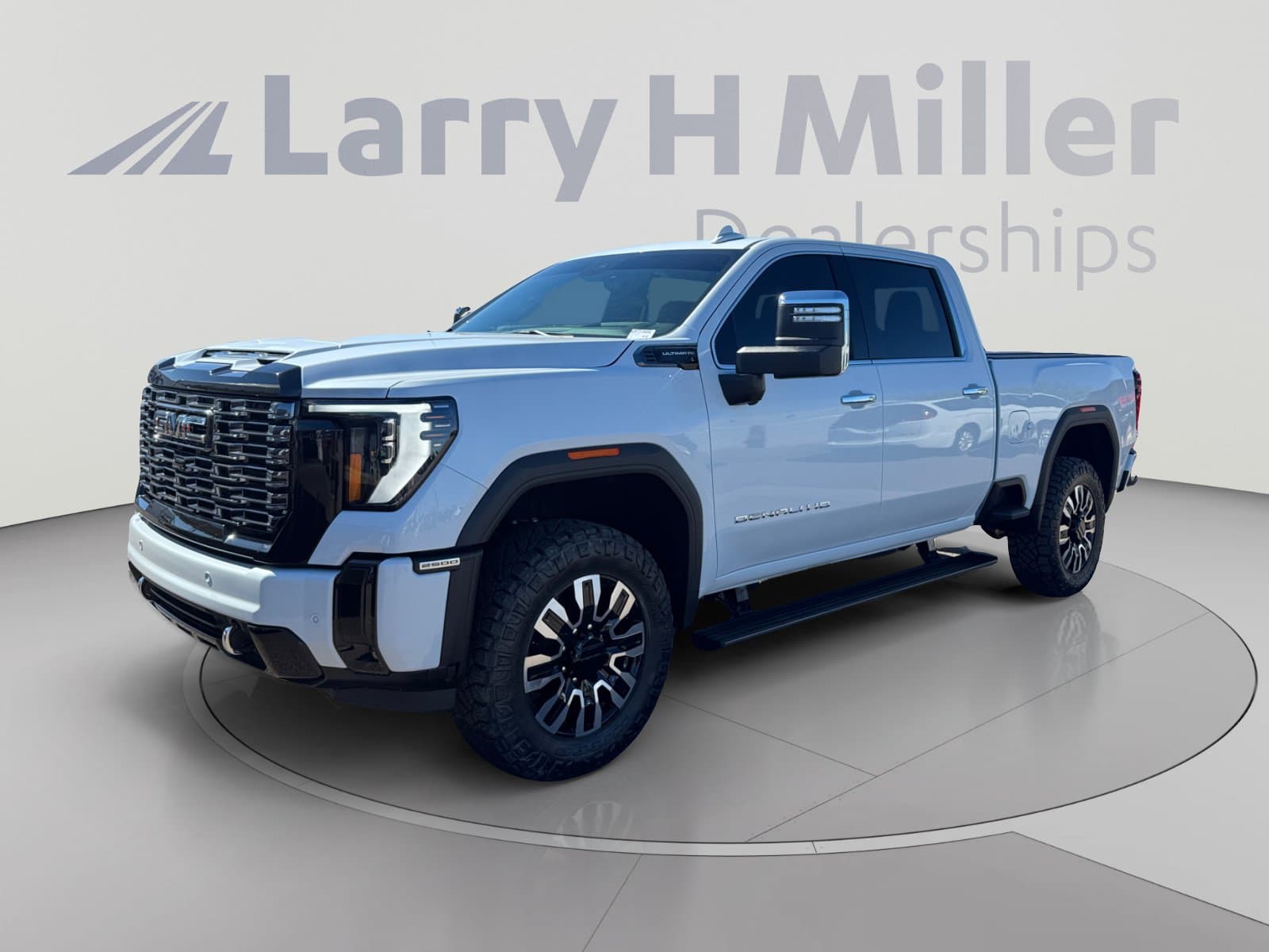 2026 GMC Sierra 2500HD Denali Ultimate — photo 1 of 46