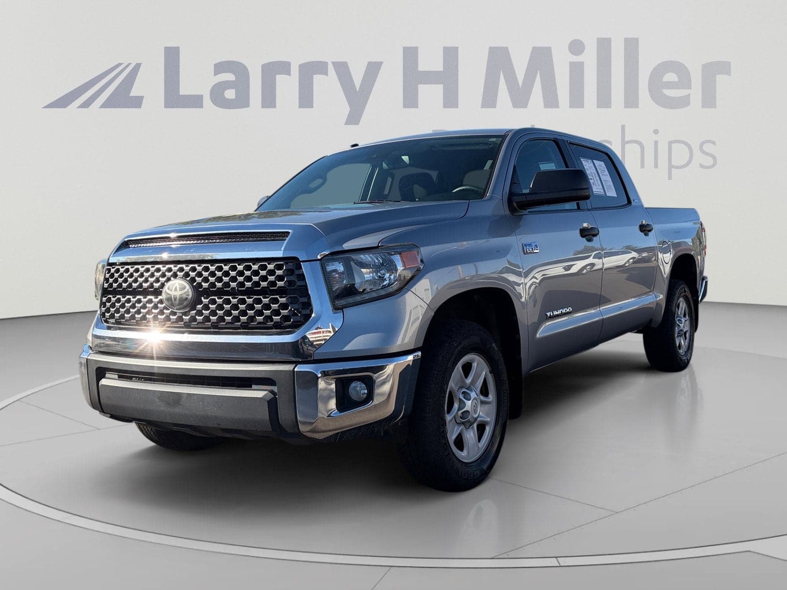 2019 Toyota Tundra 2WD Base — photo 1 of 30