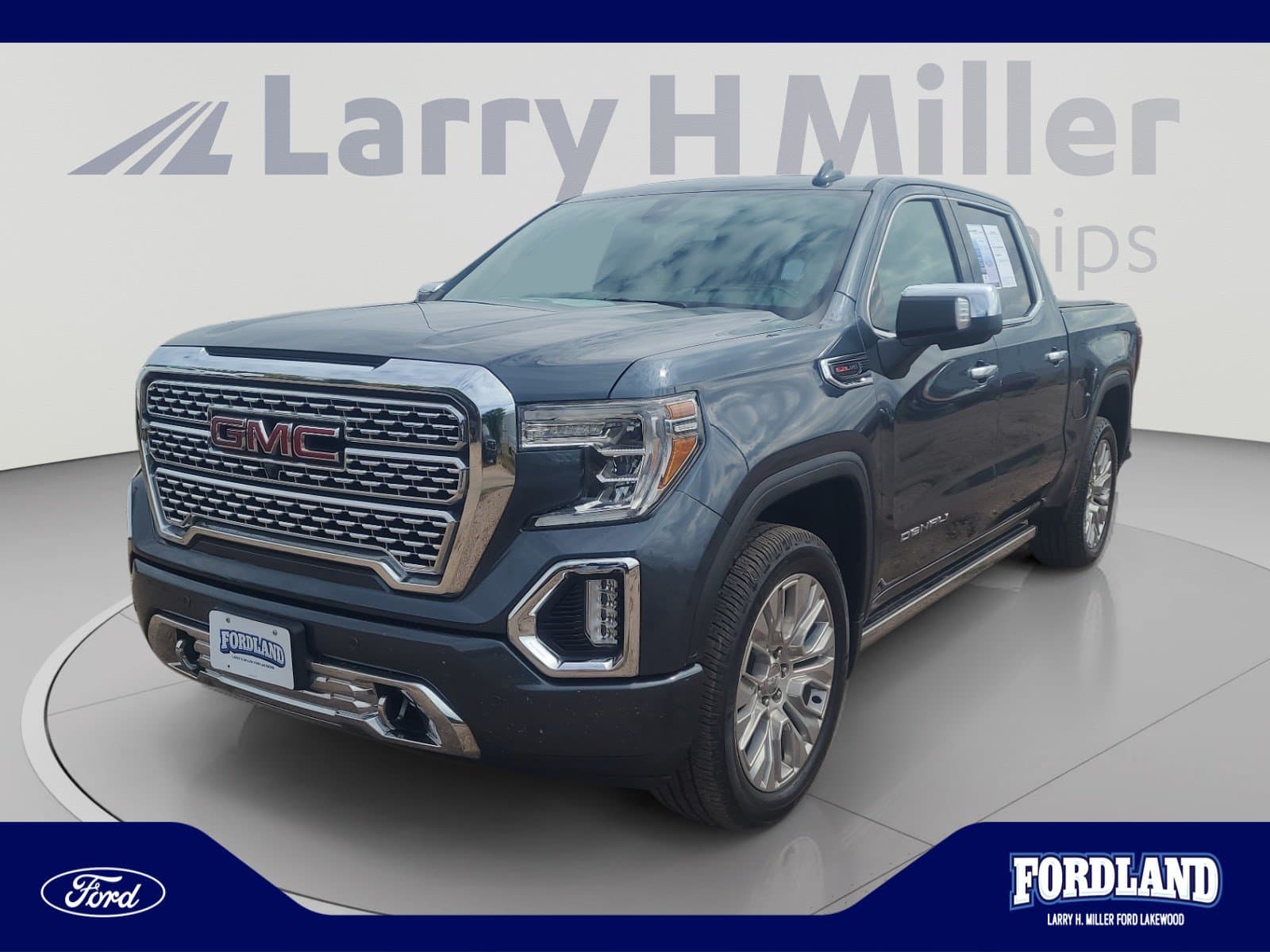 2020 GMC Sierra 1500 Denali — photo 1 of 34