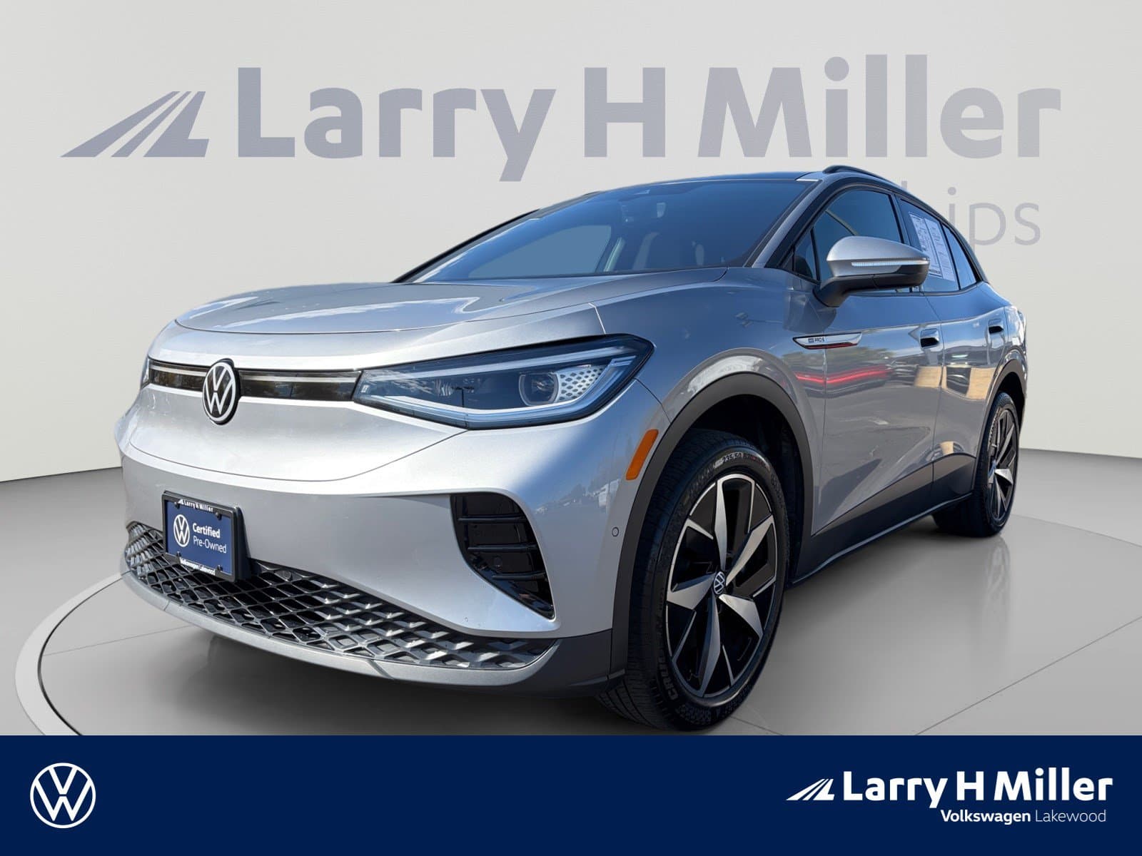 2023 Volkswagen ID.4 Pro S — photo 1 of 35