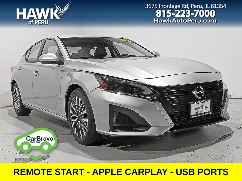 2023 Nissan Altima 2.5 SV — photo 1 of 31
