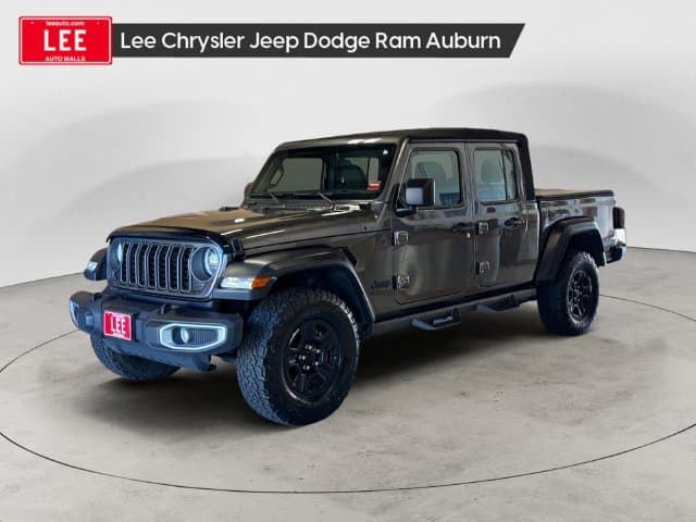 2025 Jeep Gladiator Sport — photo 1 of 26