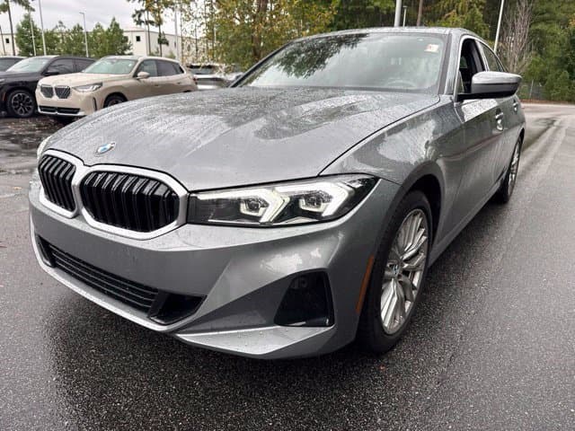 2024 BMW 3 Series 330i — photo 1 of 16
