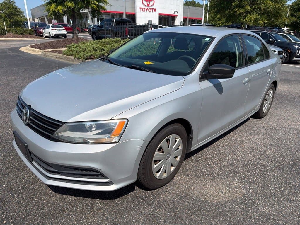 2016 Volkswagen Jetta Sedan 1.4T S w/Technology — photo 1 of 13