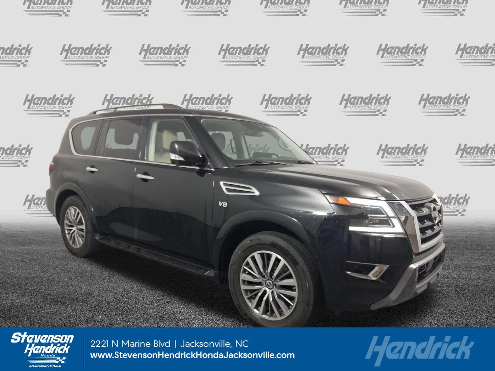 2021 Nissan Armada SL — photo 1 of 11