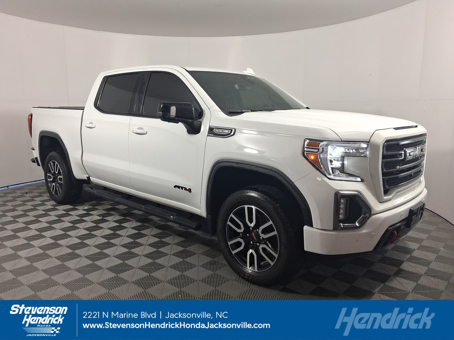 2021 GMC Sierra 1500 AT4 — photo 1 of 11