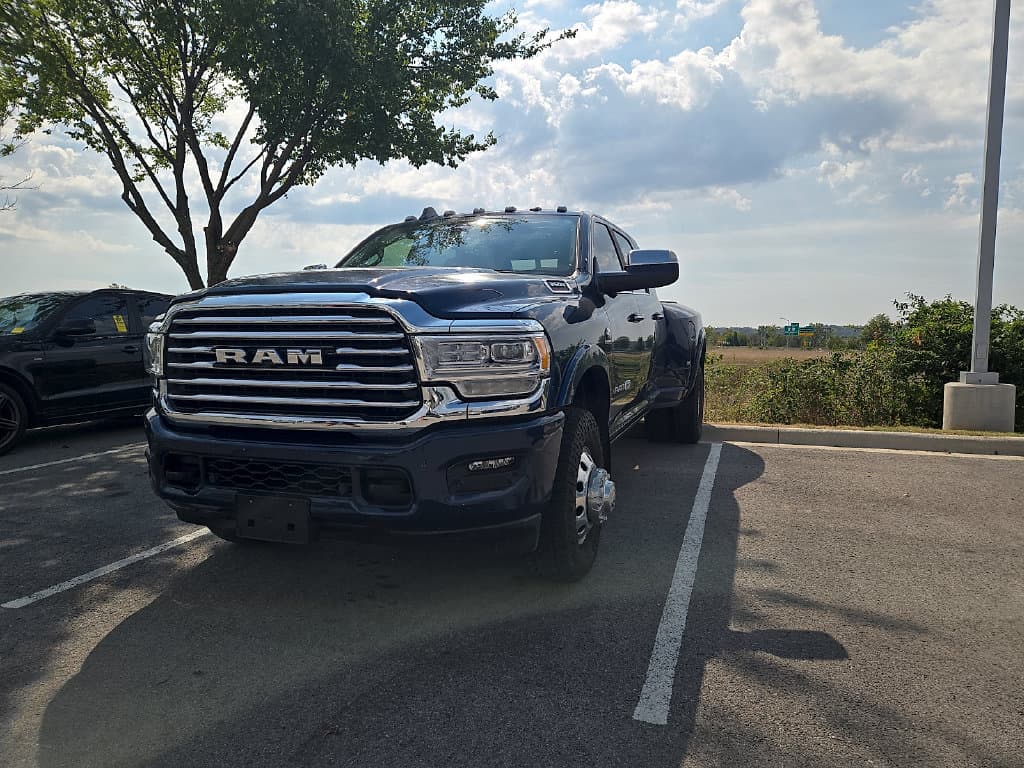 2022 RAM 3500 Base — photo 1 of 6