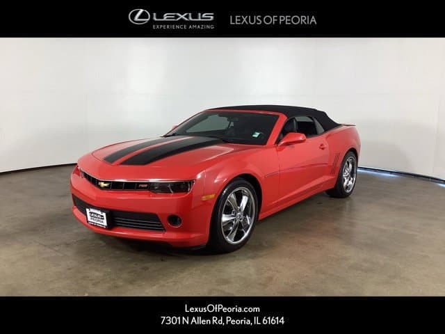 2015 Chevrolet Camaro LT — photo 1 of 28