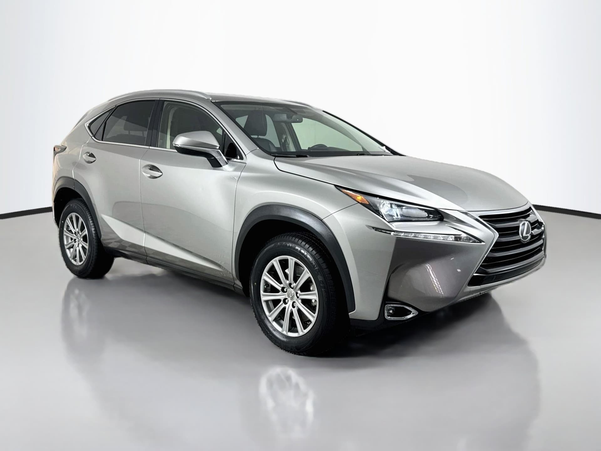 2016 Lexus NX 200t Base — photo 1 of 36