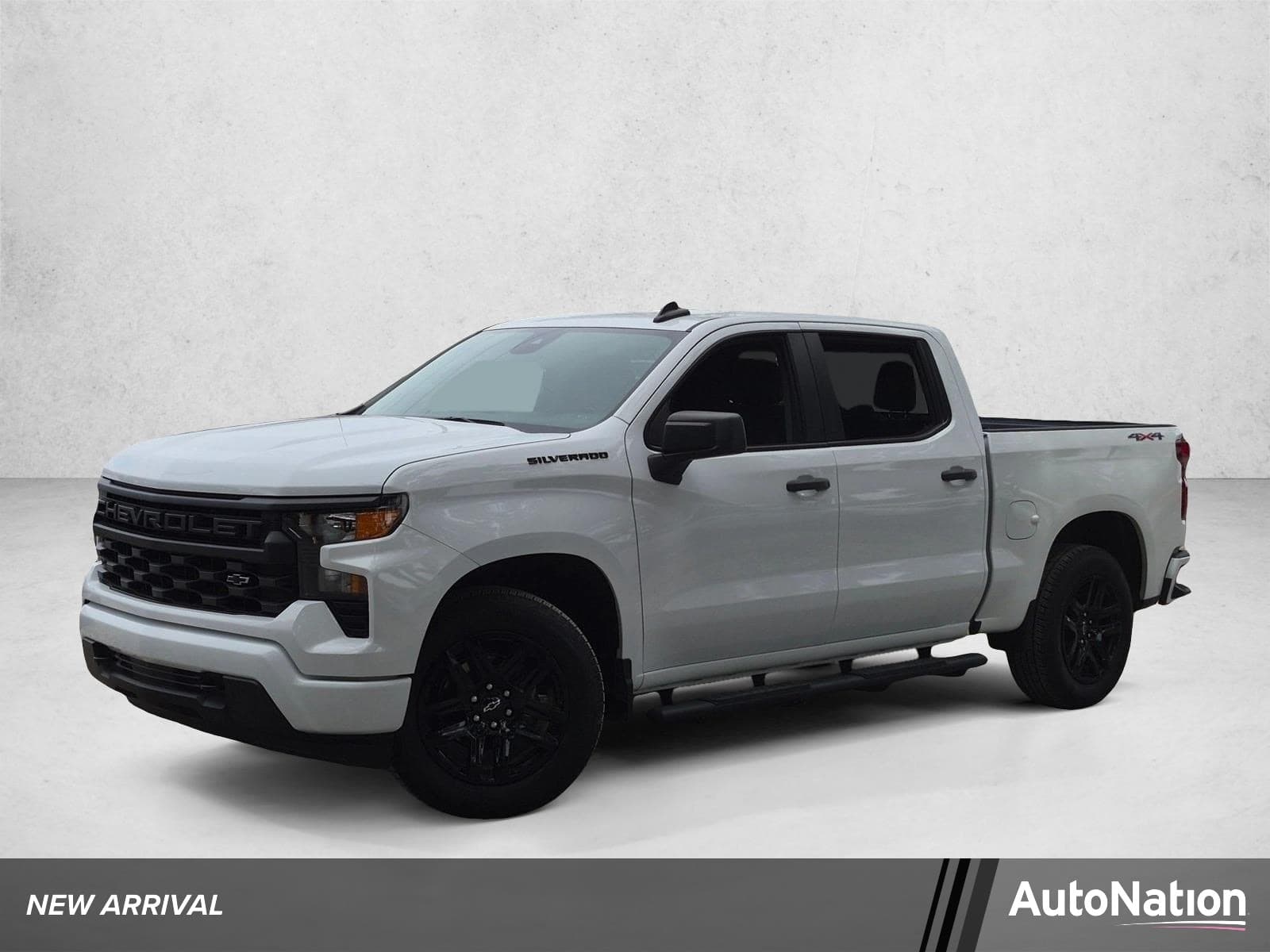 2024 Chevrolet Silverado 1500 Custom — photo 1 of 16