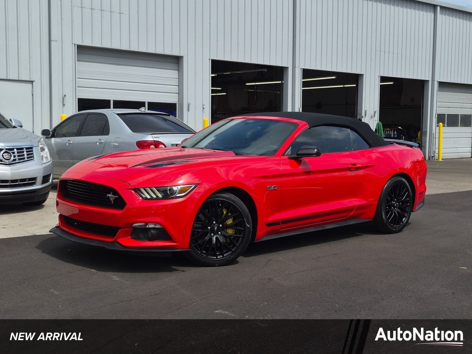 2016 Ford Mustang GT Premium — photo 1 of 15
