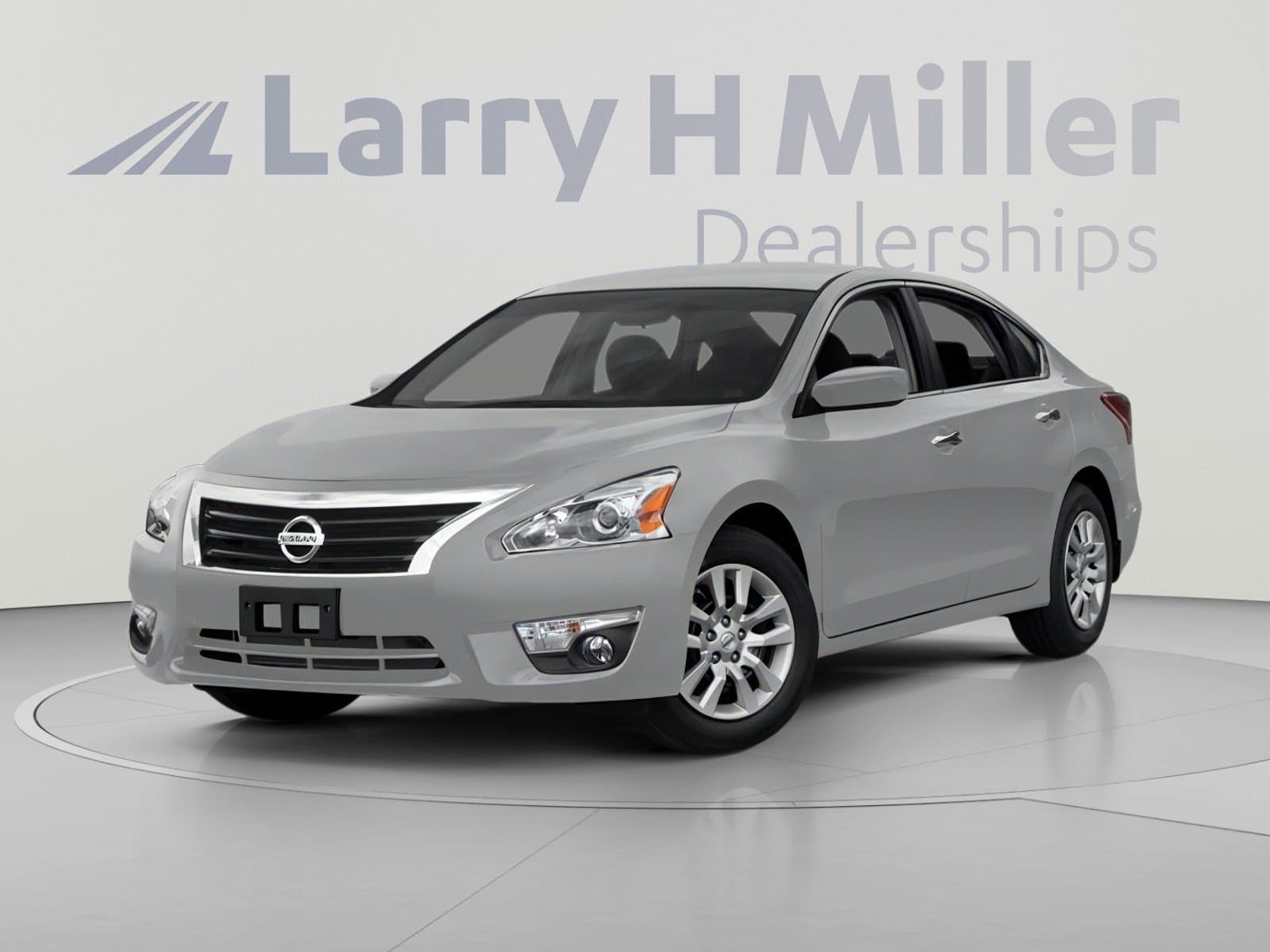 2013 Nissan Altima 2.5 S — photo 1 of 14