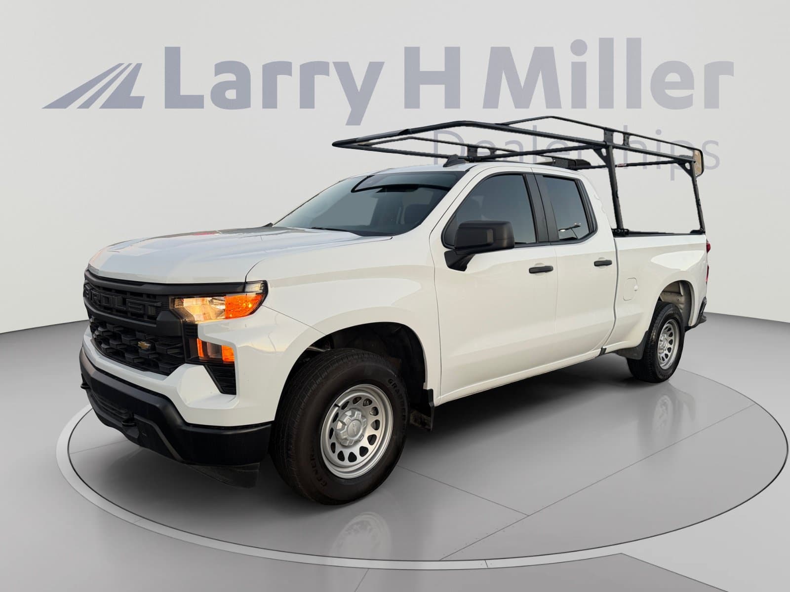 2025 Chevrolet Silverado 1500 Work Truck — photo 1 of 35