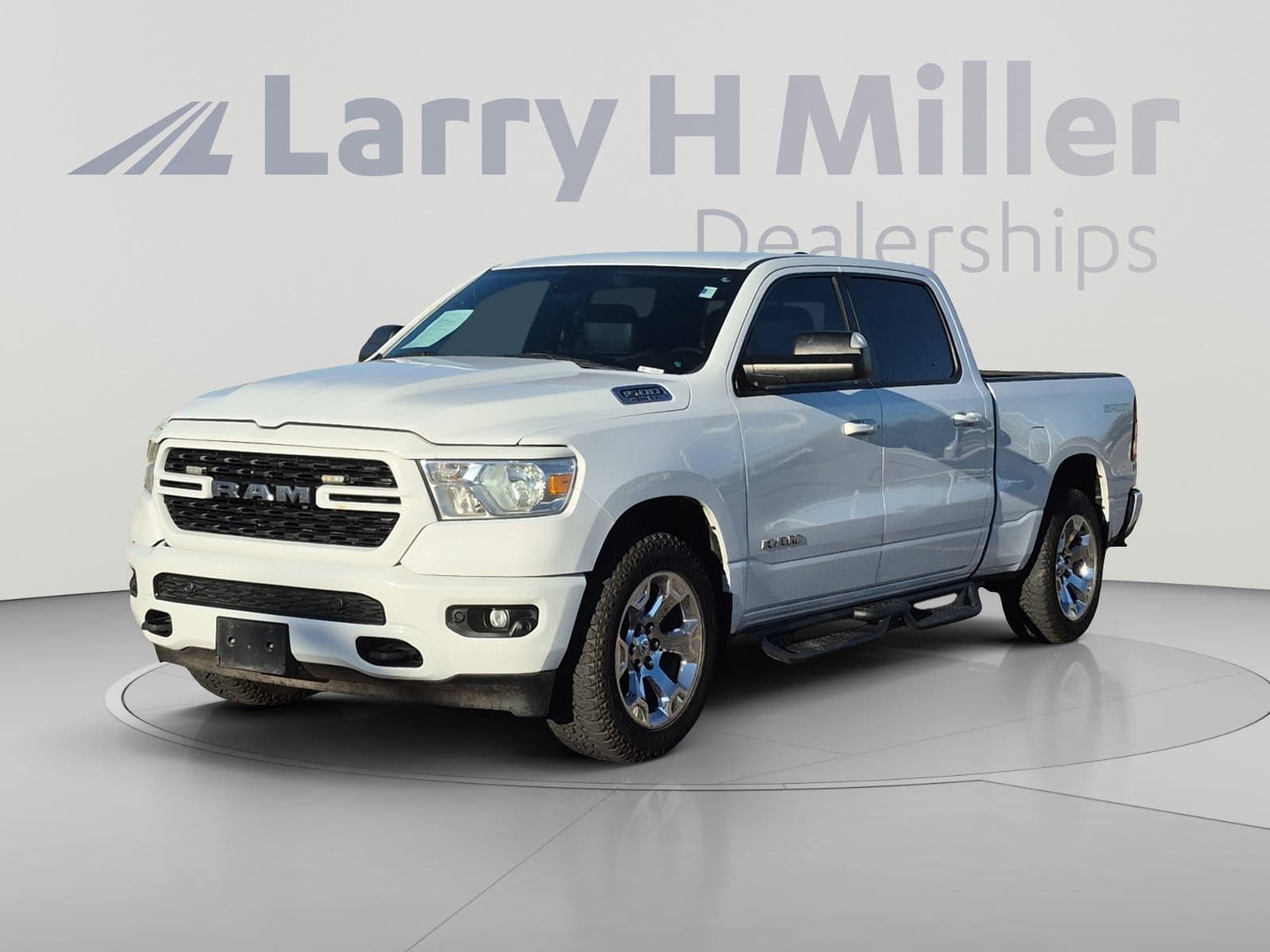 2022 RAM 1500 Base — photo 1 of 34