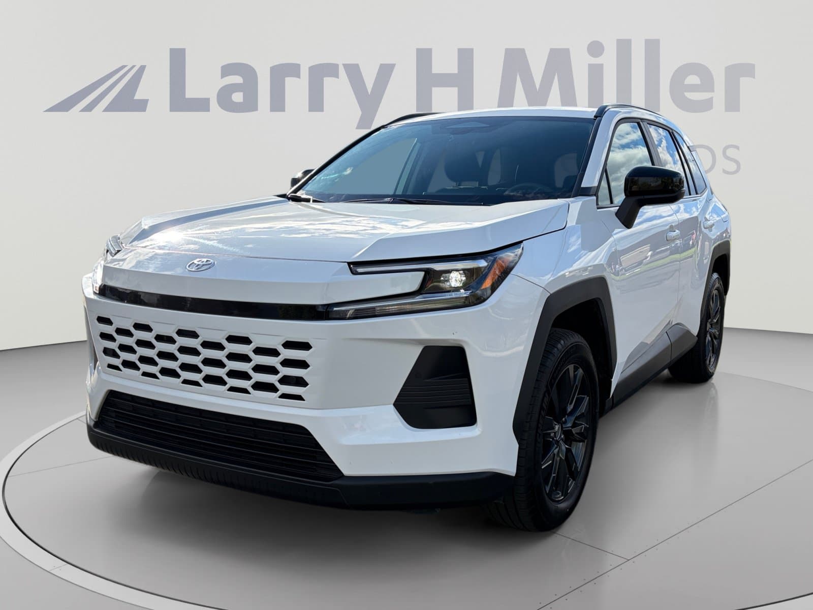 2026 Toyota RAV4 LE — photo 1 of 32