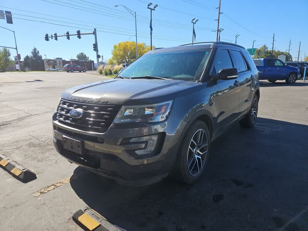 2016 Ford Explorer Sport — photo 1 of 7