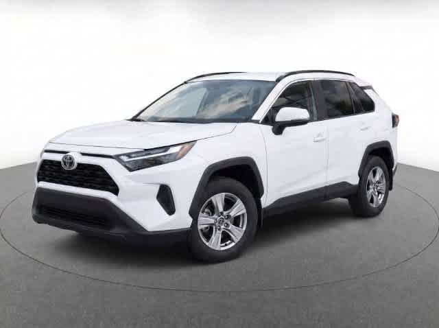2025 Toyota RAV4 XLE — photo 1 of 35