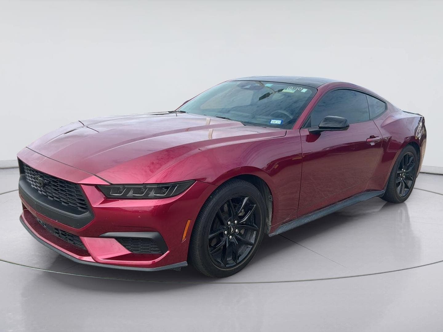 2025 Ford Mustang EcoBoost — photo 1 of 10