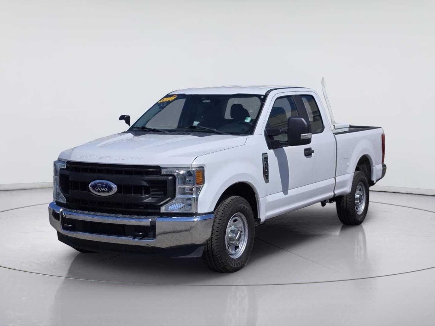 2020 Ford Super Duty F-250 SRW XL — photo 1 of 32