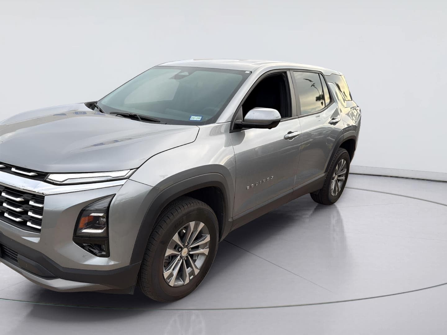 2026 Chevrolet Equinox AWD LT — photo 1 of 8