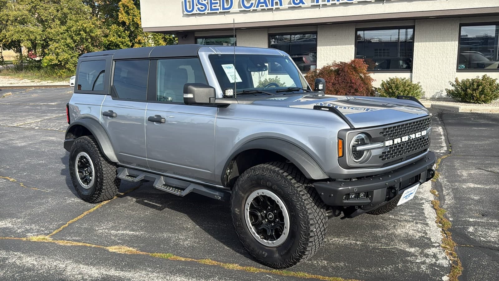 2021 Ford Bronco Badlands — photo 1 of 25