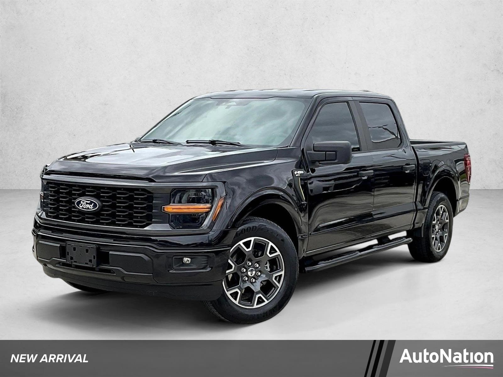 2024 Ford F-150 STX — photo 1 of 30