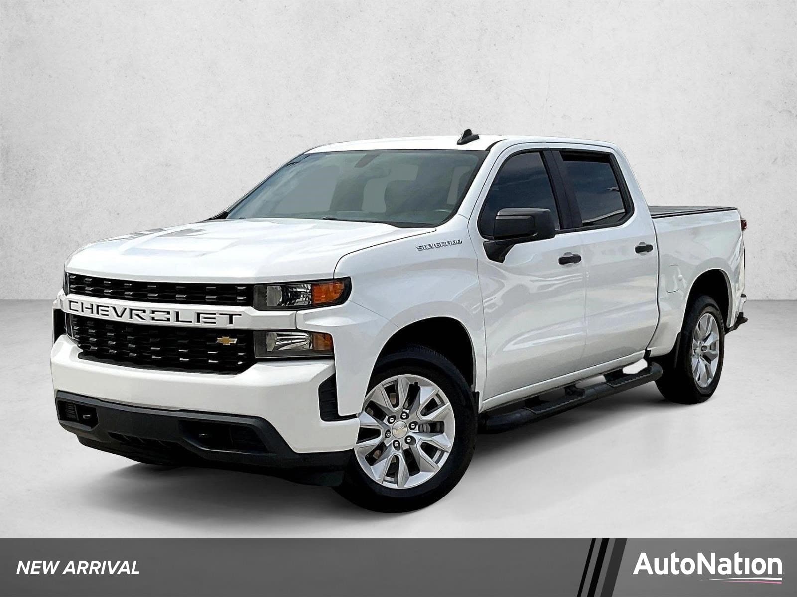 2022 Chevrolet Silverado 1500 Custom — photo 1 of 27