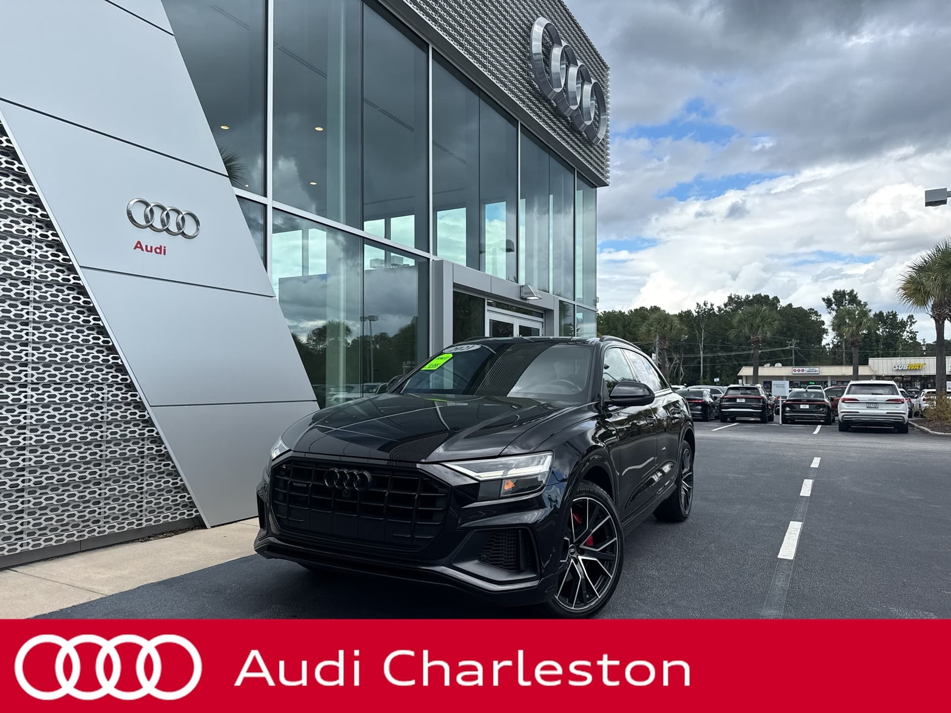 2021 Audi Q8 Premium — photo 1 of 14