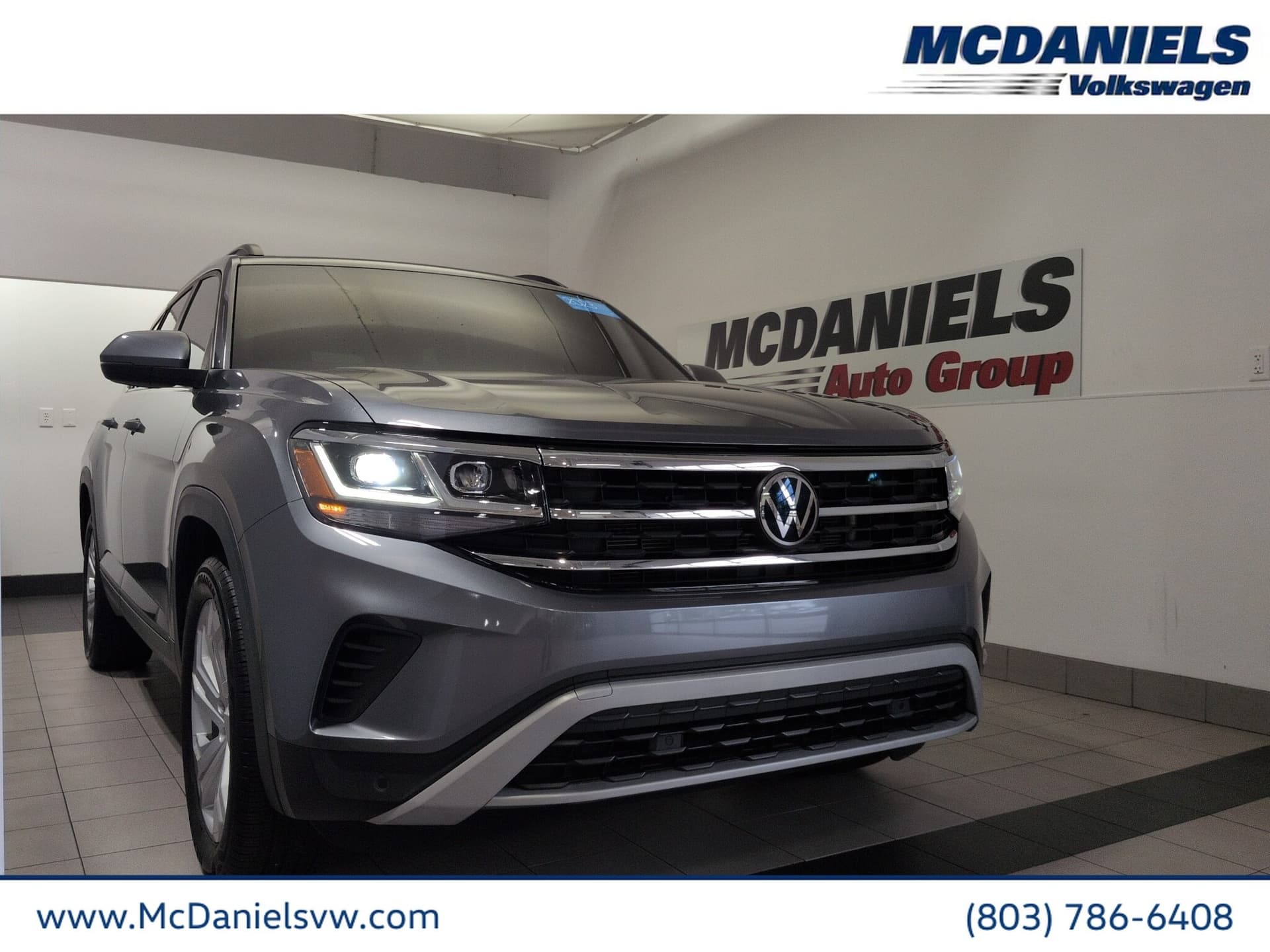 2023 Volkswagen Atlas 3.6L V6 SE w/Technology — photo 1 of 41
