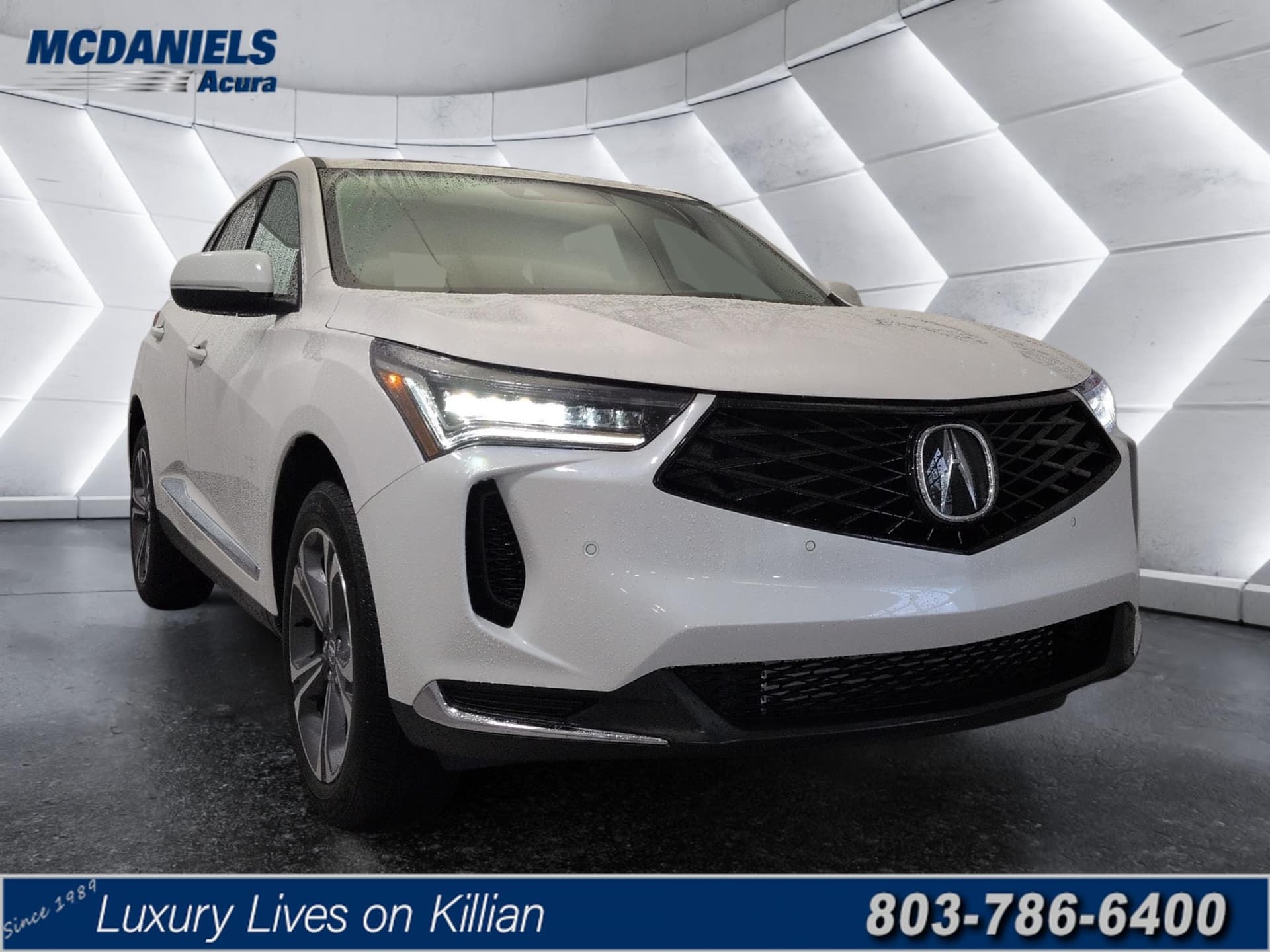 2025 Acura RDX Base — photo 1 of 39